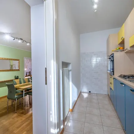 Guesthost - Mercatovecchio Ivy House Ούντινε